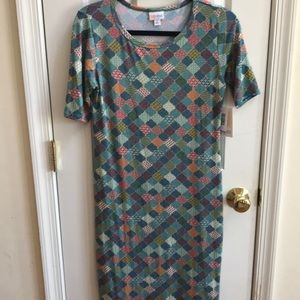 Small LuLaRoe Julia